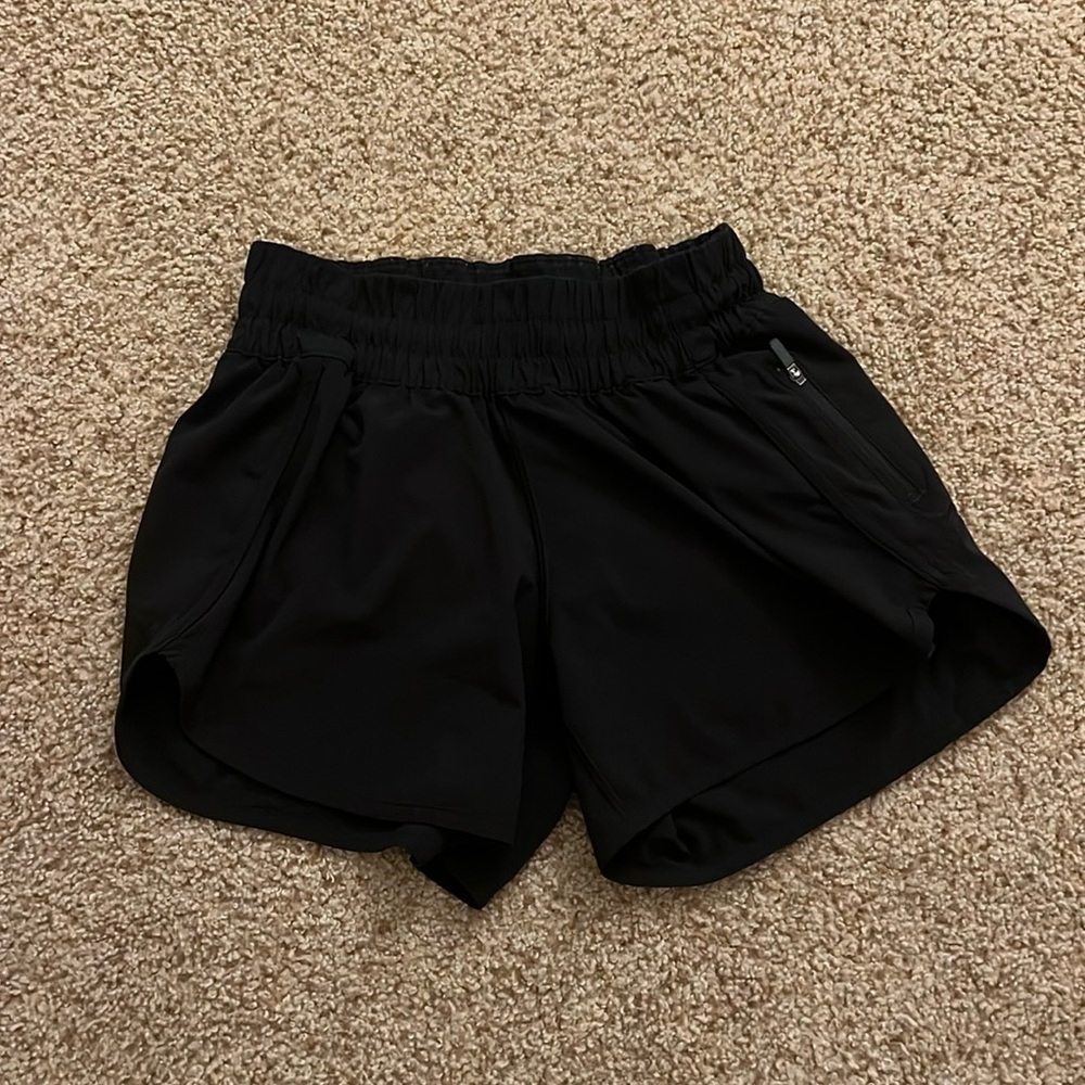 Lululemon Black Shorts Size 6